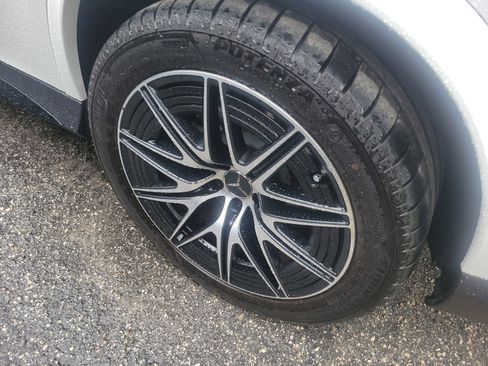 Used 2026 Mercedes-Benz GLC 43 AMG 4MATIC image 5