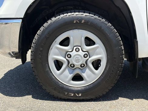 Used 2017 Toyota Tundra SR5 RWD image 27