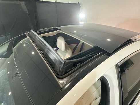 Used 2024 Mercedes-Benz E 350 4MATIC Sedan image 16