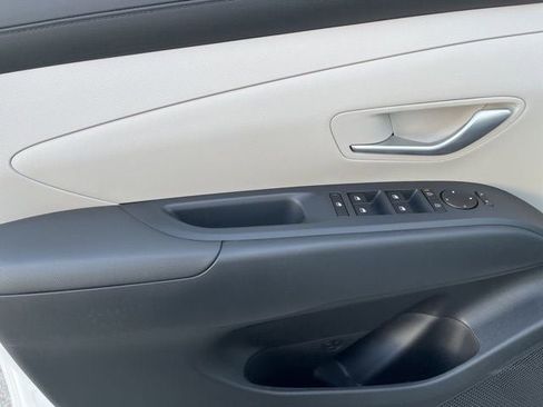 New 2026 Hyundai Tucson SE image 13