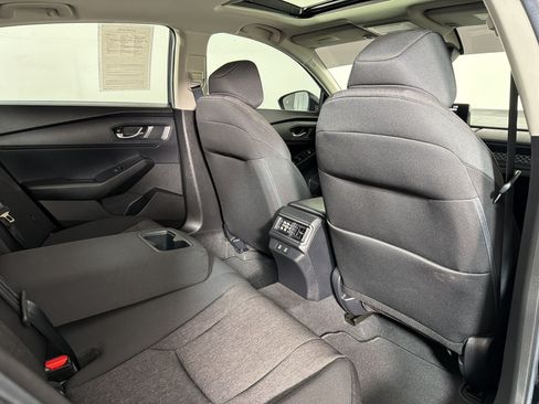Used 2025 Honda Accord SE image 30
