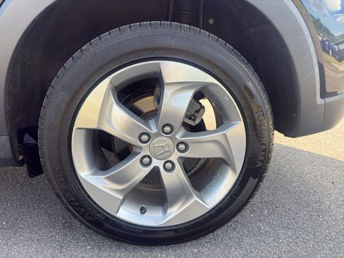 Used 2018 Honda HR-V LX image 19