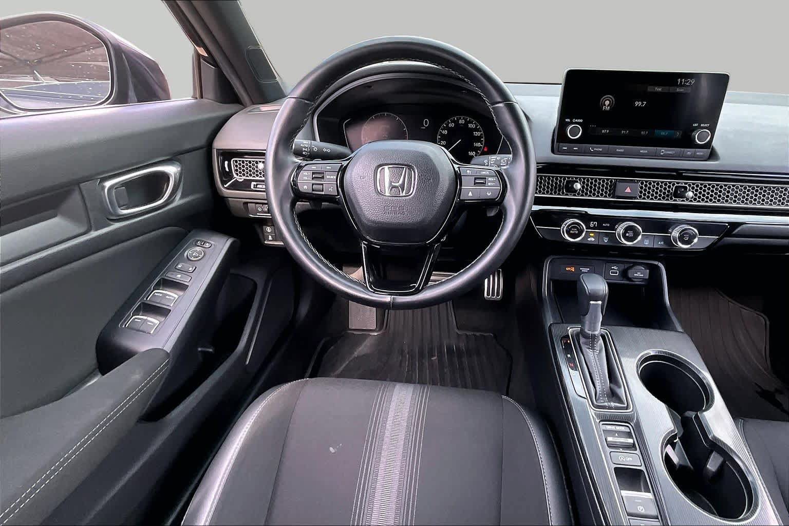 Used 2024 Honda Civic Sport image 5