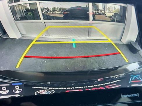 Used 2024 Toyota Camry XLE FWD image 27