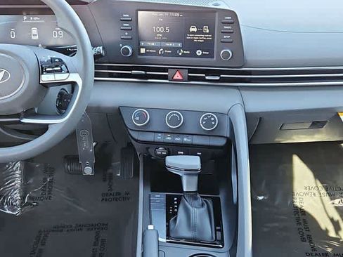 New 2026 Hyundai Elantra SE w/ Cargo Package FWD image 20