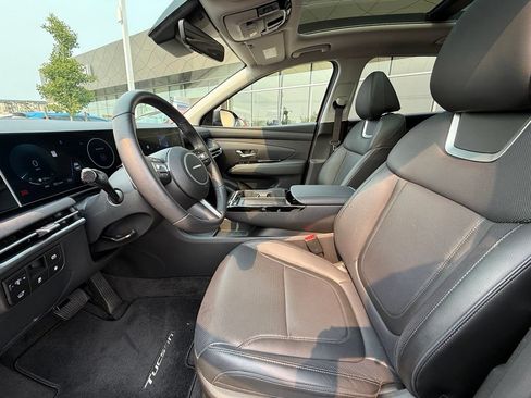 Used 2025 Hyundai Tucson Limited AWD/4WD image 11