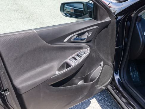 Used 2023 Chevrolet Malibu LT FWD image 25