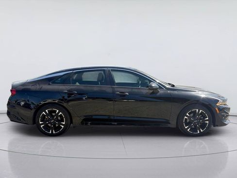 Used 2022 Kia K5 GT-Line FWD image 2