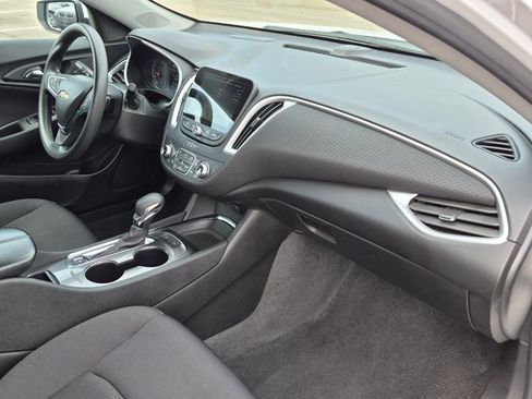 Used 2024 Chevrolet Malibu LT FWD image 21