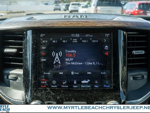 Used 2019 RAM 1500 Laramie image 19