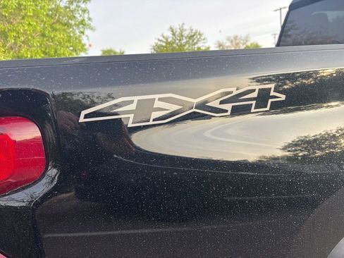 Certified 2025 Chevrolet Silverado 2500 Custom w/ Custom Value Package image 4