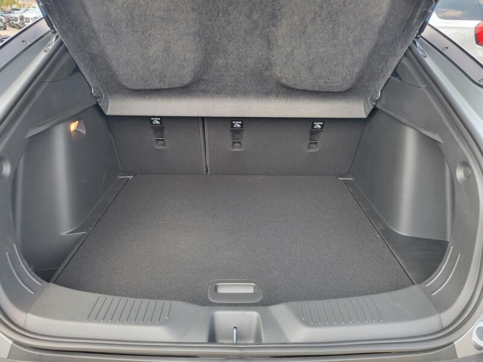 New 2026 Buick Envista Sport Touring w/ Convenience I Package FWD image 5