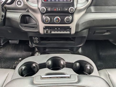 Used 2021 RAM 2500 Tradesman w/ Chrome Appearance Group AWD/4WD image 18