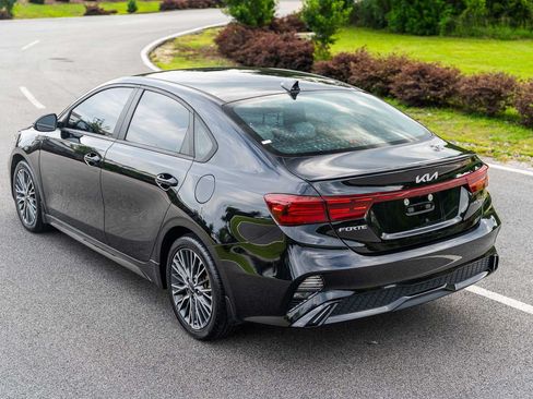Used 2023 Kia Forte GT-Line w/ GT-Line Technology Package FWD image 5