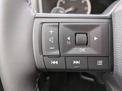 New 2026 Nissan Rogue SV w/ SV Premium Package image 23