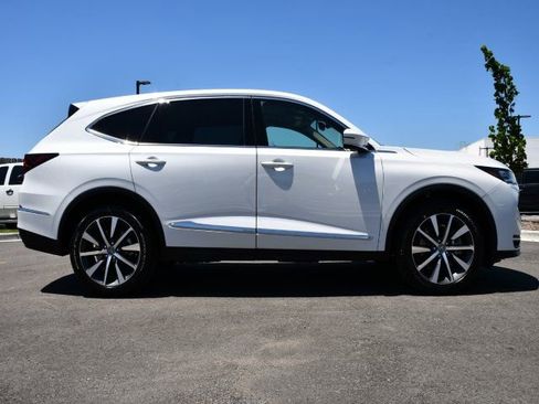 Used 2026 Acura MDX SH-AWD w/ Technology Package image 8