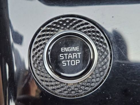 Used 2023 Kia Niro EX w/ EX Cold Weather Package image 21