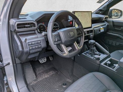 Used 2026 Toyota 4Runner TRD Sport Premium AWD/4WD image 3