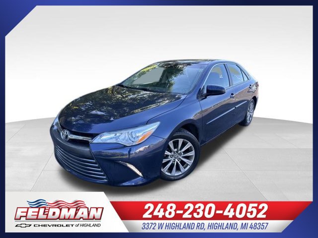 Used 2015 Toyota Camry XLE w/ Moonroof Package FWD image 1