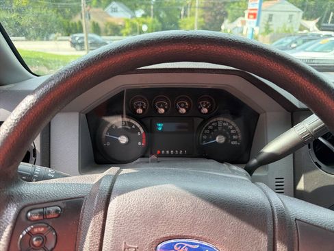 Used 2013 Ford F450 XL w/ XL Value Pkg RWD image 8