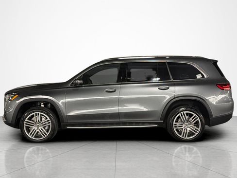 New 2026 Mercedes-Benz GLS 450 4MATIC image 2