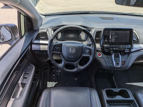 Used 2019 Honda Odyssey Touring image 20