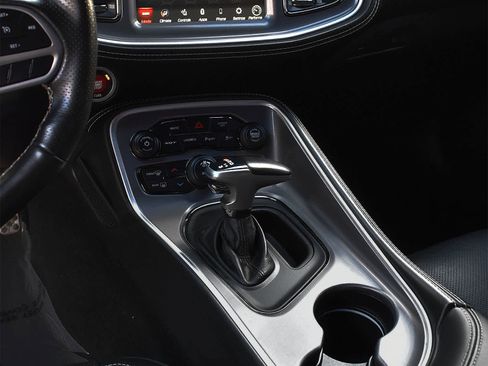 Used 2022 Dodge Challenger SRT Hellcat RWD image 19