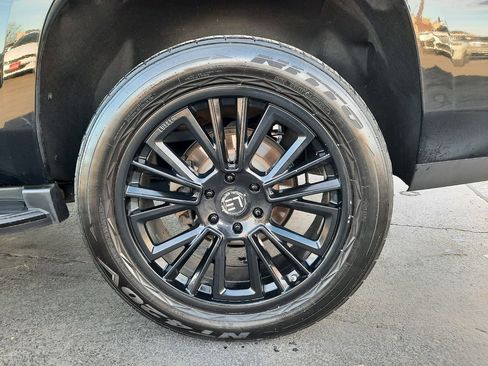 Used 2019 GMC Yukon Denali image 21