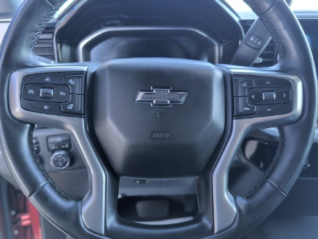 Used 2023 Chevrolet Silverado 1500 RST AWD/4WD image 15