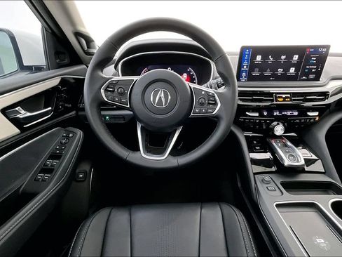Certified 2026 Acura MDX FWD w/ Technology Package image 6