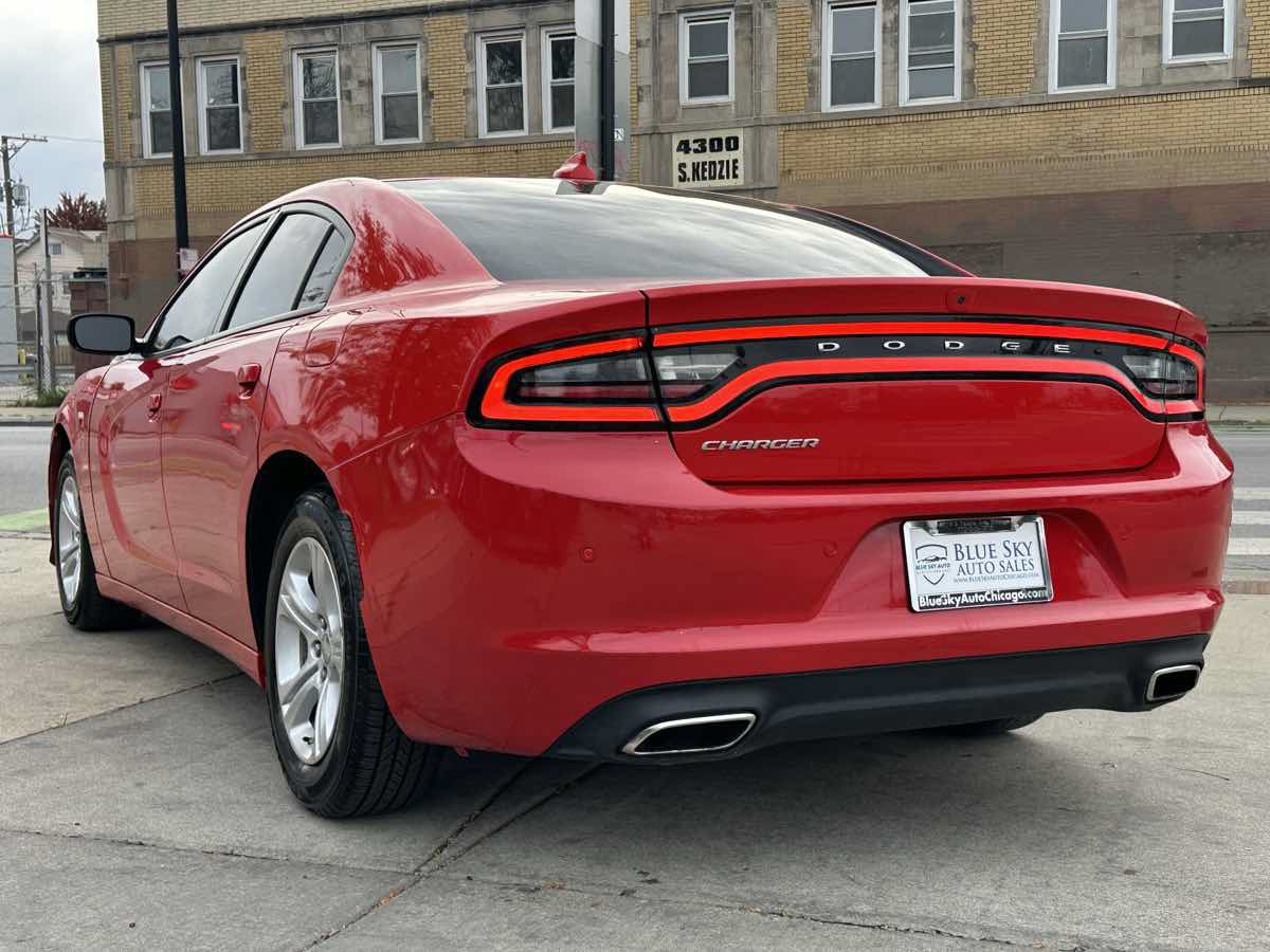 Used 2023 Dodge Charger SXT RWD image 7