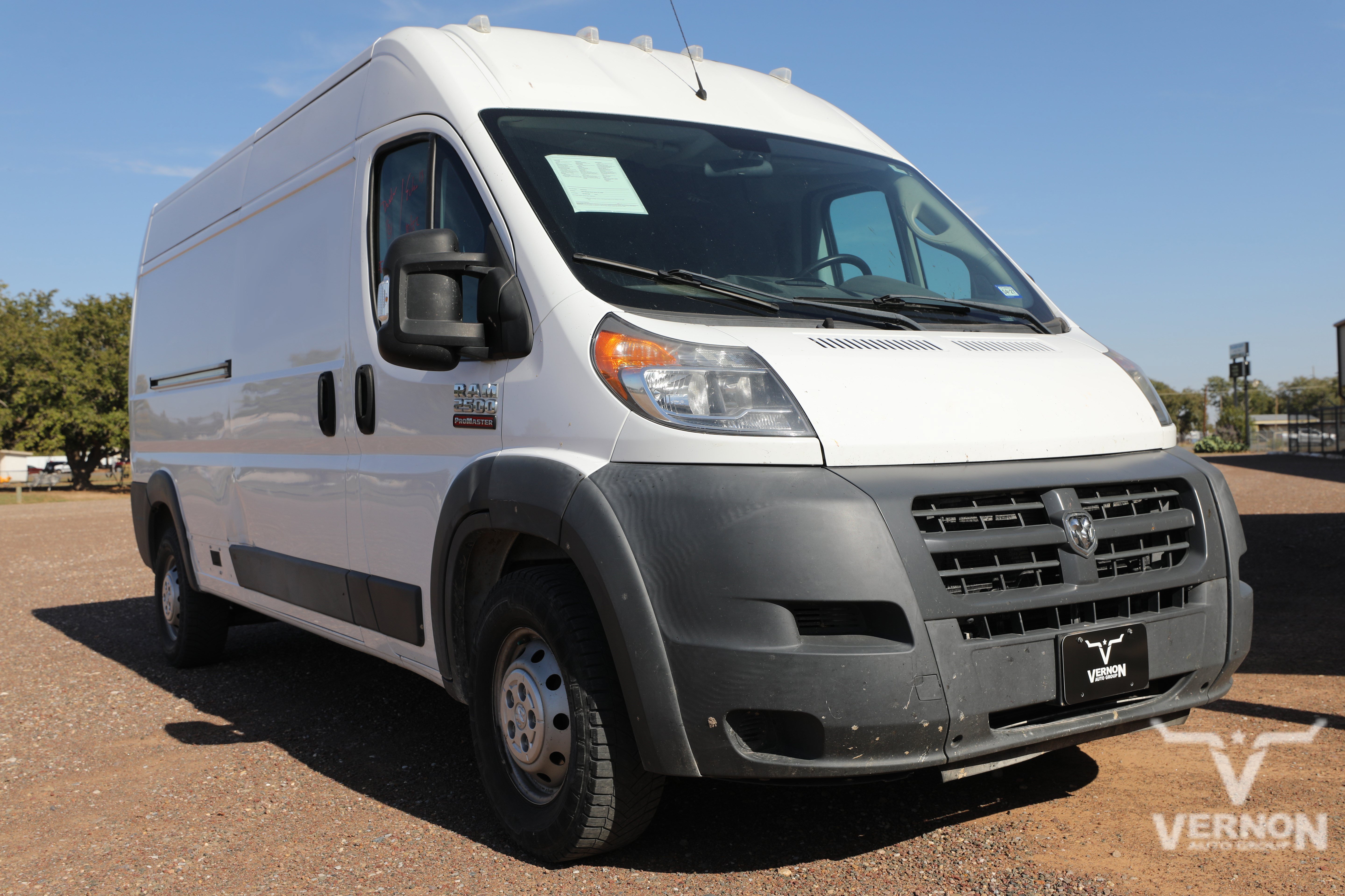 Used 2017 RAM ProMaster 2500 w/ Interior Convenience Group FWD image 6