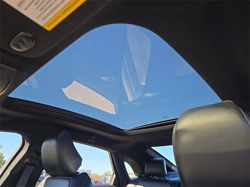 Used 2020 Lincoln MKZ Reserve w/ Elements Package image 19