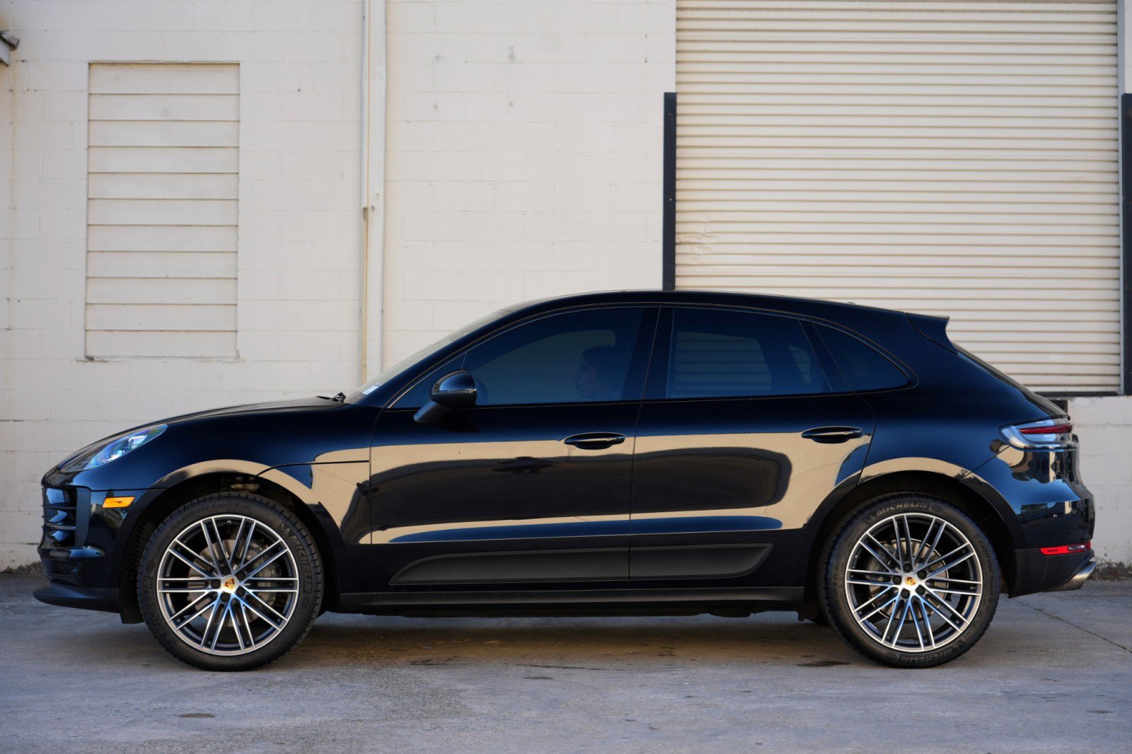 Used 2020 Porsche Macan S AWD/4WD image 9