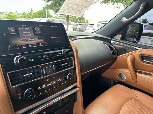 Used 2023 INFINITI QX80 Sensory w/ Cargo Package AWD/4WD image 21