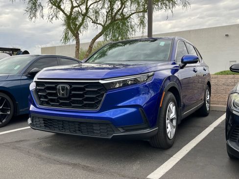 Used 2024 Honda CR-V LX image 2