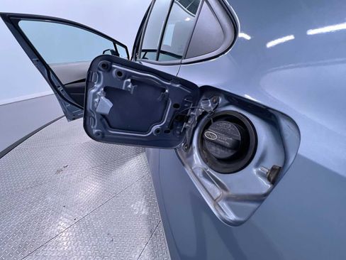 Used 2022 Toyota Corolla LE FWD image 40