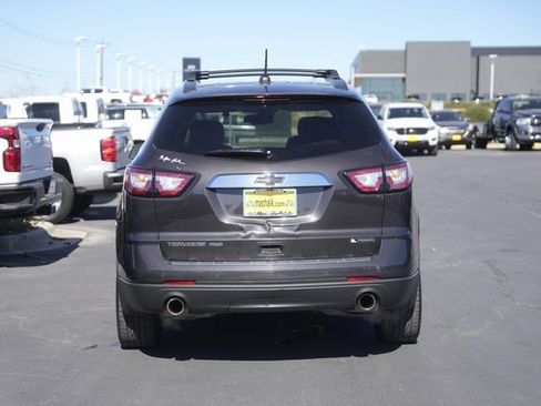 Used 2017 Chevrolet Traverse Premier image 7