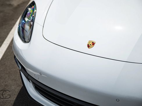 Used 2018 Porsche Panamera 4 AWD/4WD image 42