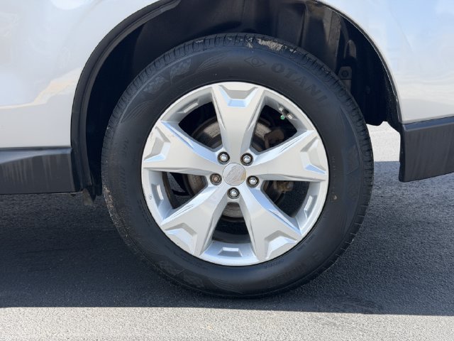 Used 2016 Subaru Forester 2.5i Limited w/ Popular Package #2 AWD/4WD image 12