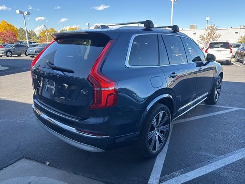 Certified 2022 Volvo XC90 T6 Inscription w/ Lounge Package image 3