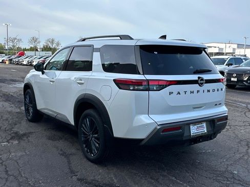 New 2026 Nissan Pathfinder SL AWD/4WD image 6