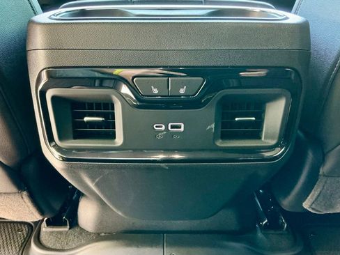 Used 2026 GMC Sierra 2500 AT4 w/ AT4 Premium Plus Package AWD/4WD image 31