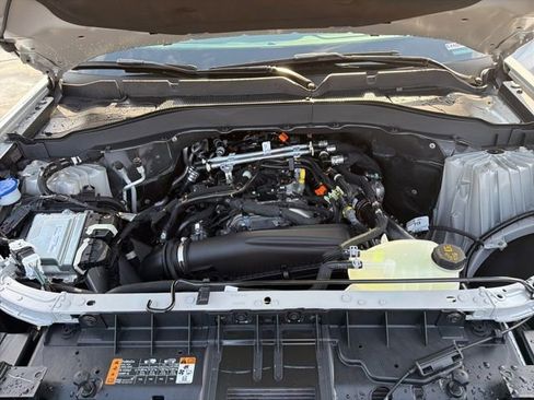 New 2026 Ford Explorer Active w/ Active Comfort Package image 11