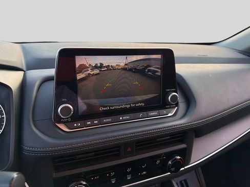 Certified 2025 Nissan Rogue S AWD/4WD image 23