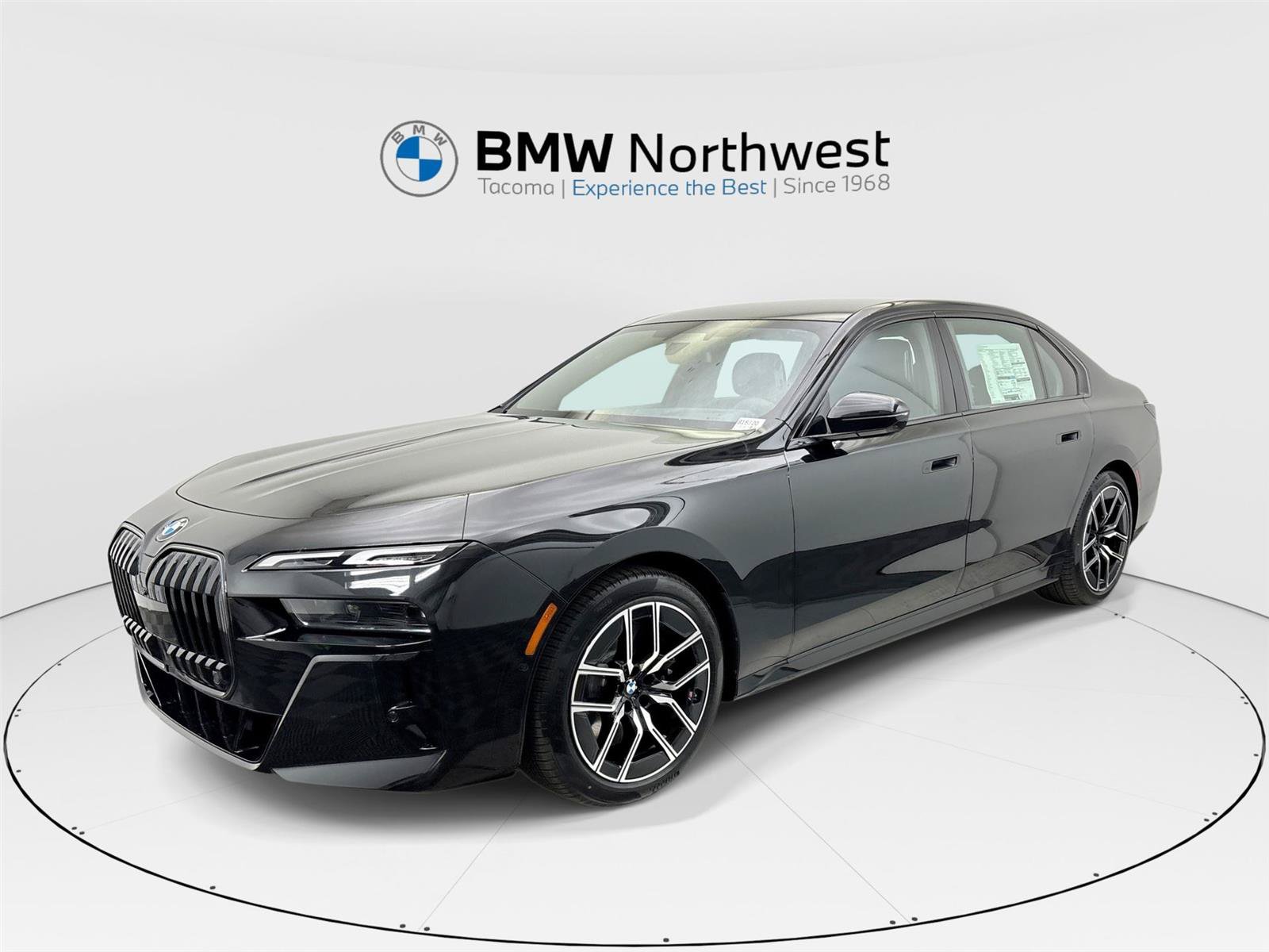 New 2026 BMW 740i xDrive AWD/4WD image 1