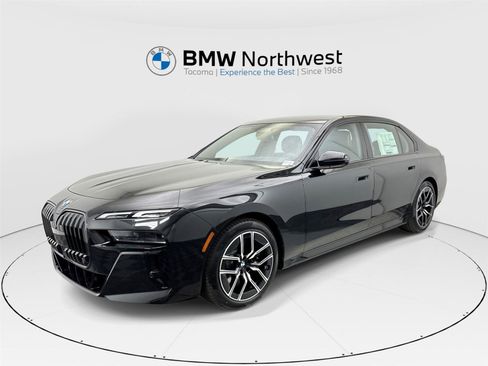 New 2026 BMW 740i xDrive AWD/4WD image 1