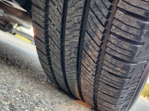 Used 2016 Lincoln MKX Select w/ Select Plus Package image 48