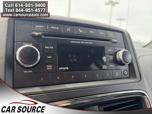 Used 2014 Dodge Grand Caravan SXT image 22