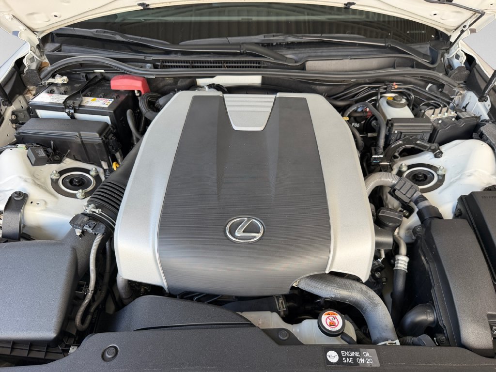 Used 2024 Lexus IS 350 F Sport RWD image 31